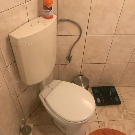 In A Private House 5 Min From Airport *