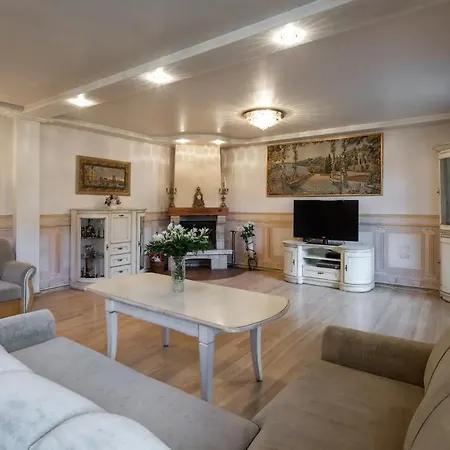 Accommodatie bij particulieren In A Private House 5 Min From Airport *